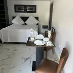Apartment Merci *